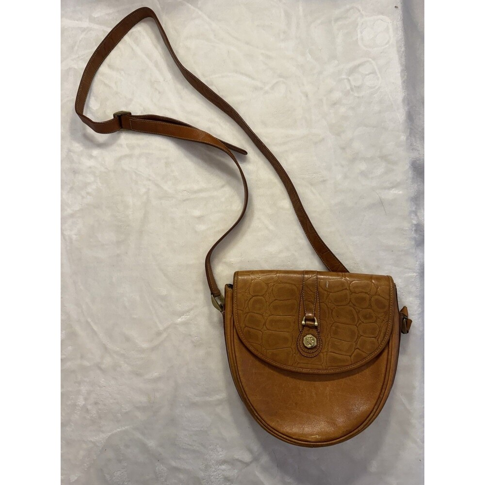 Women’s Medium Brown Leather Cross Body Bag with Adjustable Strap